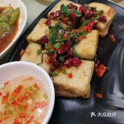 京西晨光饭店餐厅(双峪店) - 全国335座高尔夫球场实时预订-高球爱好者一站式订场平台