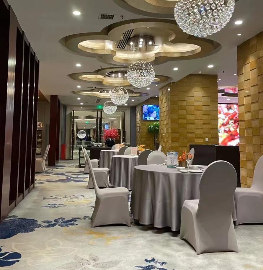 徐记海鲜（湘江店） - 全国335座高尔夫球场实时预订-高球爱好者一站式订场平台
