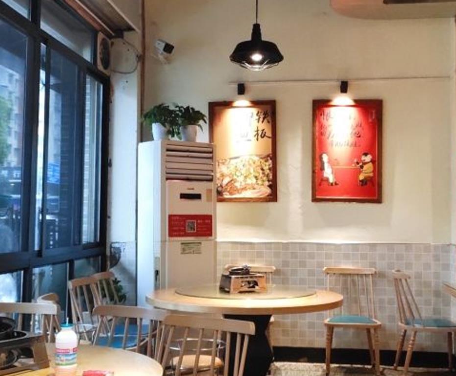 聚鑫朋酸菜肥肠（四方坪总店） - 海口观澜湖高尔夫球场预订-海南高尔夫旅游攻略推荐