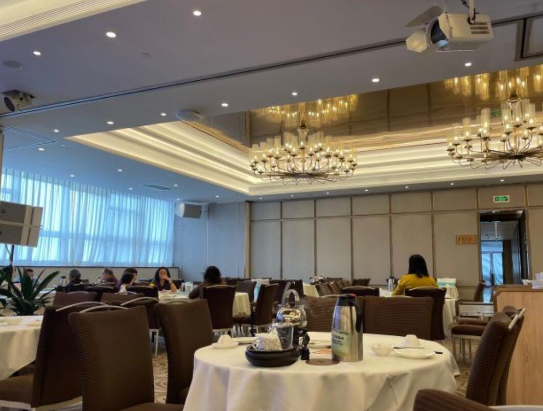 东莞老饭店（世纪广场店） - 高尔夫1球1晚特惠套票-星际高球联盟精选旅游套餐