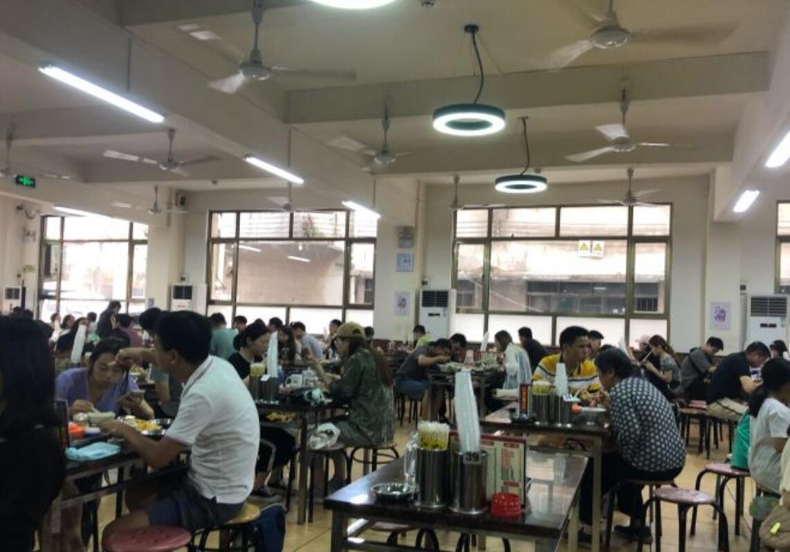 棉记糖水店（红荔路店） - 高尔夫1球1晚特惠套票-星际高球联盟精选旅游套餐