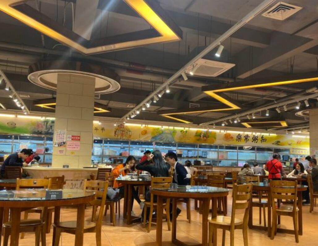 佳佳美食店 - 全国335座高尔夫球场实时预订-高球爱好者一站式订场平台