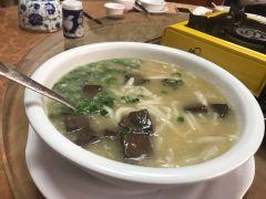 清远市清城区担水寨农场餐厅 - 全国335座高尔夫球场实时预订-高球爱好者一站式订场平台