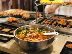 白玉串城·朝鲜族烤串(龙岗店) - 阳江保利银滩高尔夫套票-海滨高尔夫旅游1球1晚套餐