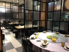 小陆海鲜龙虾(丽都店) - 海口观澜湖高尔夫球场预订-海南高尔夫旅游攻略推荐