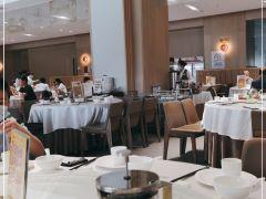 光明鸽城市主题餐厅(宝新店) - 星际高球联盟-中国精英人士高尔夫旅游度假实景