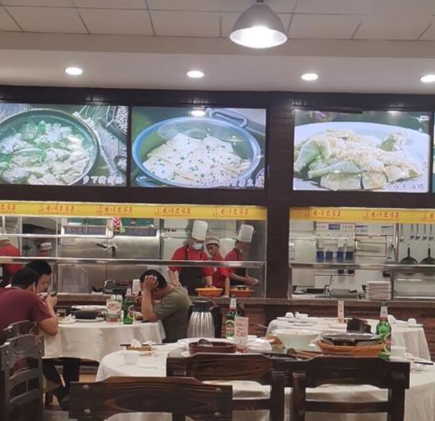 香顺·宴窝喜宴（常平店） - 高尔夫1球1晚特惠套票-星际高球联盟精选旅游套餐