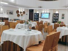 五谷芳乳鸽王海鲜餐厅(海景店) - 星际高球联盟-中国精英人士高尔夫旅游度假实景