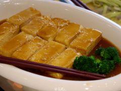 欢乐渔港美食舫 - 高尔夫1球1晚特惠套票-星际高球联盟精选旅游套餐