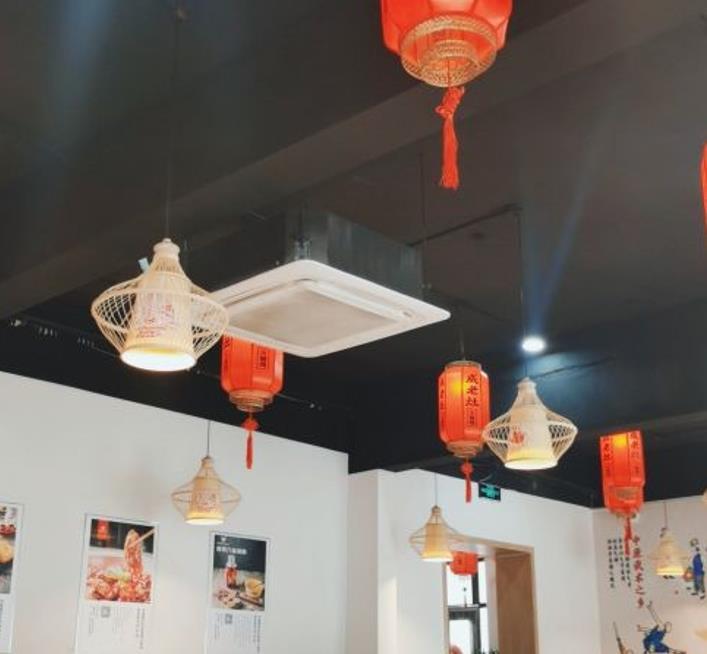 成老灶火锅鸡亨通北街店 - 全国335座高尔夫球场实时预订-高球爱好者一站式订场平台