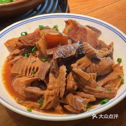 金鱼妈妈山野·食趣(广场店) - 高尔夫1球1晚特惠套票-星际高球联盟精选旅游套餐