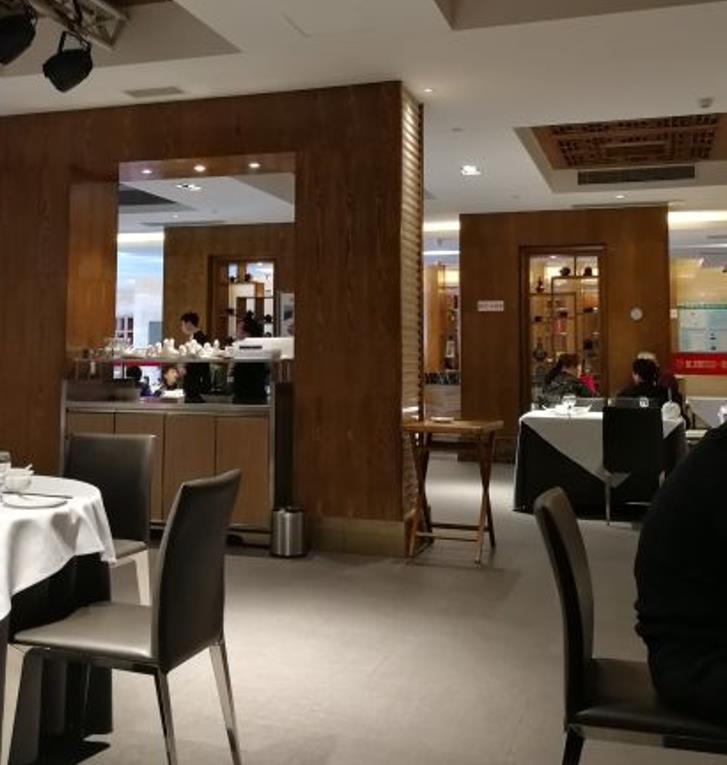 凤凰园烤鸭店（新华道店） - 高尔夫1球1晚特惠套票-星际高球联盟精选旅游套餐
