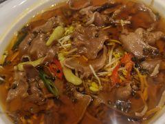 正阁餐饮 - 高尔夫1球1晚特惠套票-星际高球联盟精选旅游套餐