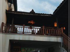 珠江渔村(明清宫苑景区门口店) - 阳江保利银滩高尔夫套票-海滨高尔夫旅游1球1晚套餐