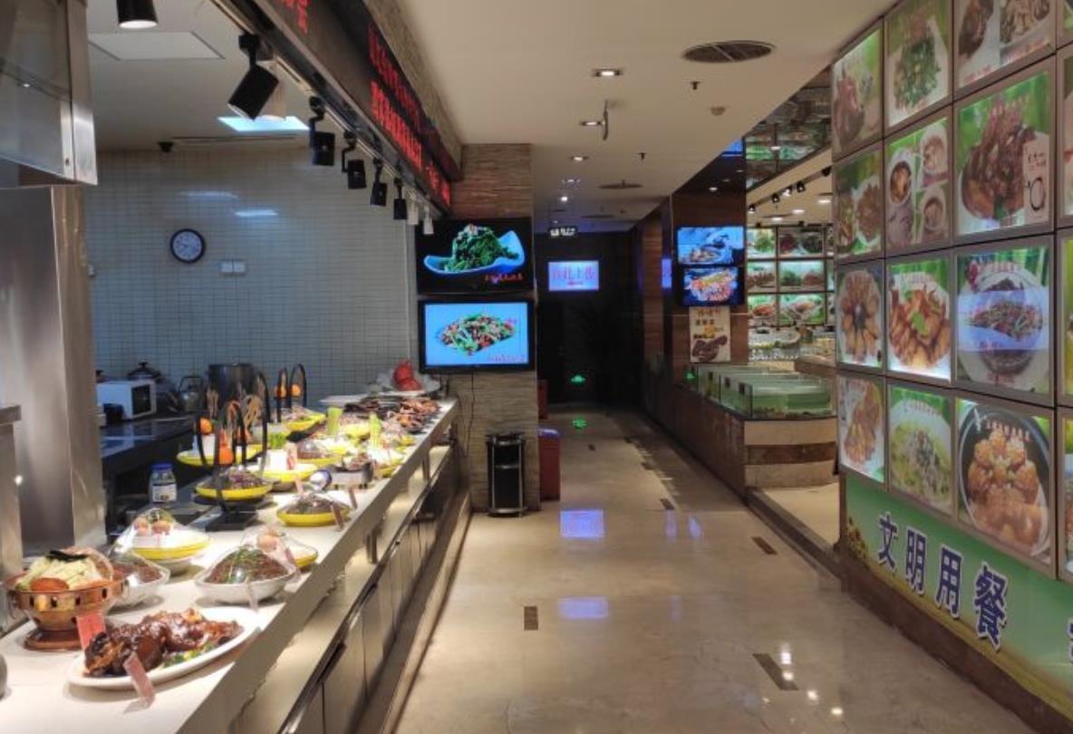 五粮液海鲜大酒店（海阳路店） - 高尔夫1球1晚特惠套票-星际高球联盟精选旅游套餐