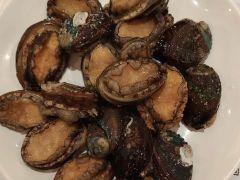 芭菲盛宴(解放碑英利国际店) - 全国335座高尔夫球场实时预订-高球爱好者一站式订场平台