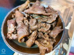 李杰一家三口家庭串串香(解放碑店) - 全国335座高尔夫球场实时预订-高球爱好者一站式订场平台
