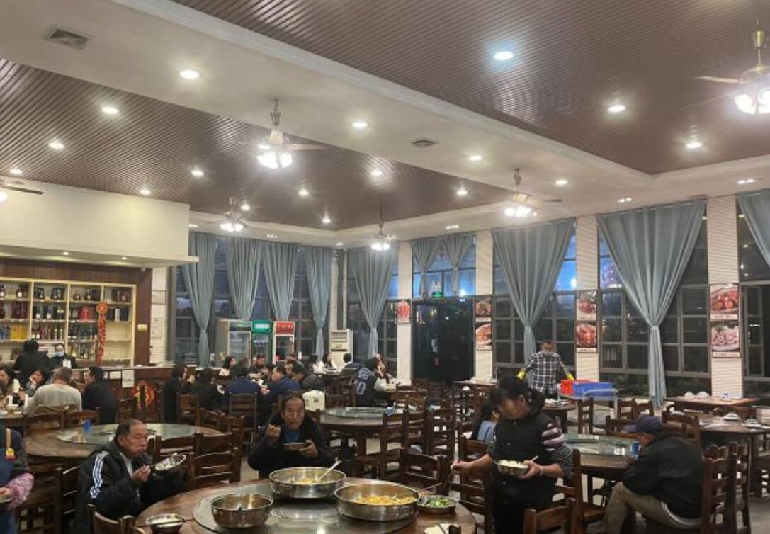 凤城小叙农庄 - 全国335座高尔夫球场实时预订-高球爱好者一站式订场平台