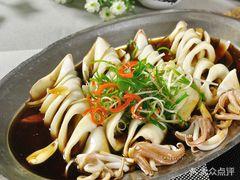 逢甲小馆(松江店) - 高尔夫1球1晚特惠套票-星际高球联盟精选旅游套餐