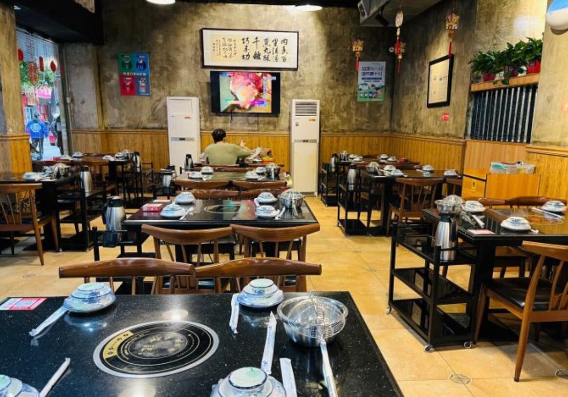 八合里牛肉火锅（八合里总店） - 星际高球联盟-中国精英人士高尔夫旅游度假实景