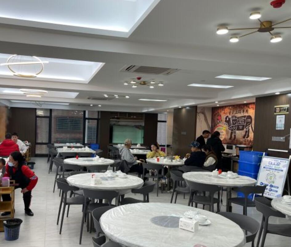 许大姐牛肉店 - 星际高球联盟-中国精英人士高尔夫旅游度假实景