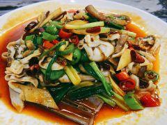 小胡子海鲜连锁店(第一市场总店) - 全国335座高尔夫球场实时预订-高球爱好者一站式订场平台