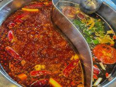 重庆风光老灶火锅城(昆明店) - undefined
