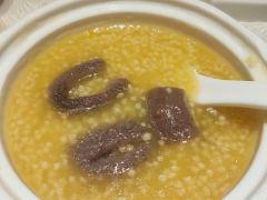 万宏海韵海鲜酒楼 - 全国335座高尔夫球场实时预订-高球爱好者一站式订场平台