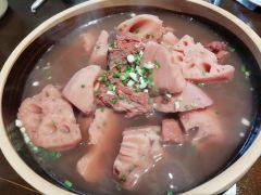 江城宴 - 全国335座高尔夫球场实时预订-高球爱好者一站式订场平台