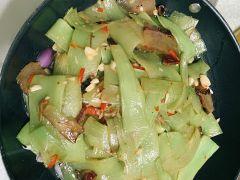 灶当家餐厅(中南路店) - 全国335座高尔夫球场实时预订-高球爱好者一站式订场平台