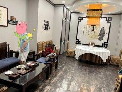 聚翁品味(万达广场宜昌店) - 星际高球联盟-中国精英人士高尔夫旅游度假实景