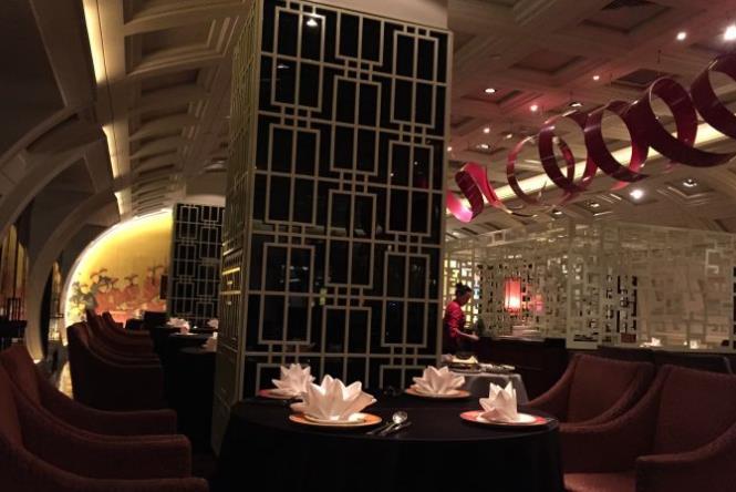 北京王府井希尔顿酒店·秦唐中餐厅Chynna - 高尔夫1球1晚特惠套票-星际高球联盟精选旅游套餐