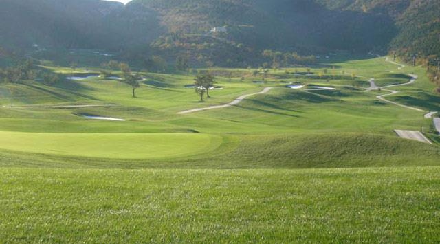 天津盘山/渔阳·2球1晚 - 全国335座高尔夫球场实时预订-高球爱好者一站式订场平台