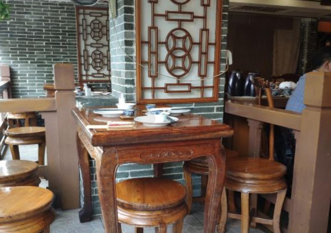 西南饭店 - 全国335座高尔夫球场实时预订-高球爱好者一站式订场平台