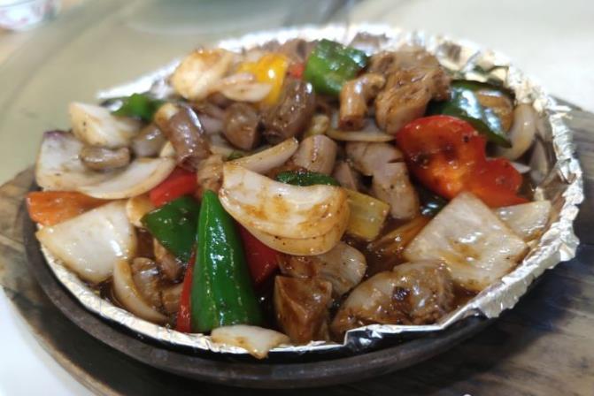 桃景园美食城(三水店) - 全国335座高尔夫球场实时预订-高球爱好者一站式订场平台