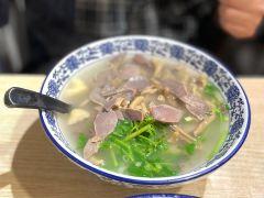 小潘记鸭血粉丝汤(相府营店) - 阳江保利银滩高尔夫套票-海滨高尔夫旅游1球1晚套餐