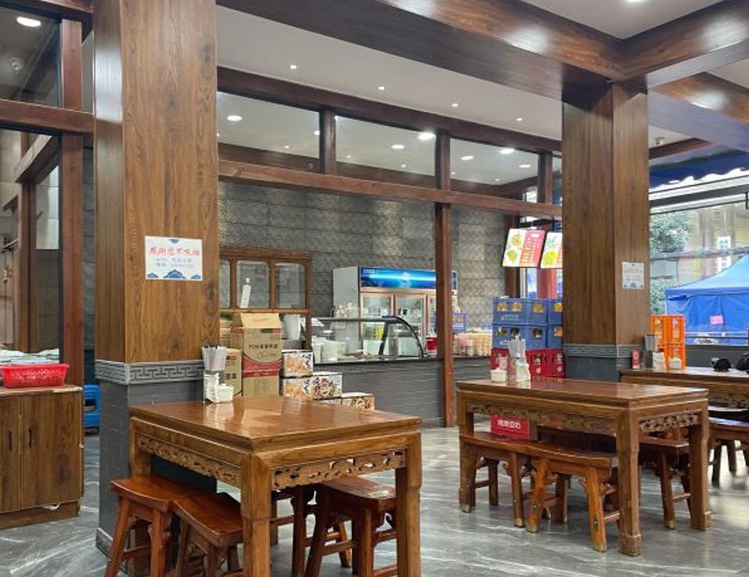 马洪小炒泡馍馆（钟楼回民街店） - 高尔夫1球1晚特惠套票-星际高球联盟精选旅游套餐