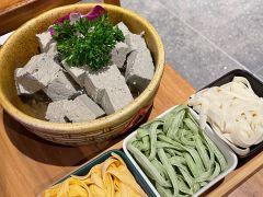 五星桥肥牛火锅(新北店) - 全国335座高尔夫球场实时预订-高球爱好者一站式订场平台