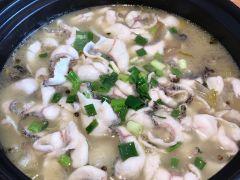 本素酸菜鱼(长江路店) - undefined