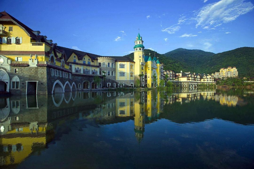 深圳云海谷·1球1晚 - 海口观澜湖高尔夫球场预订-海南高尔夫旅游攻略推荐