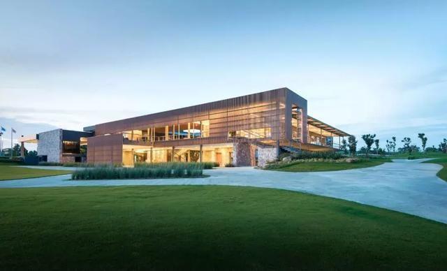 泰国芭提雅暹罗乡村/七珍/莱查班·3球4晚 - 全国335座高尔夫球场实时预订-高球爱好者一站式订场平台