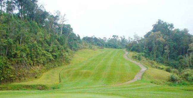 沙巴京那巴鲁山高尔夫球会