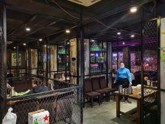 曼听小寨海鲜烧烤(山东路店) - 星际高球联盟-中国精英人士高尔夫旅游度假实景