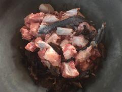 王大花东北味铁锅鱼(岔鞍店) - undefined