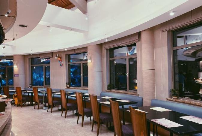 海草馆自助餐厅（悦海店） - 全国335座高尔夫球场实时预订-高球爱好者一站式订场平台