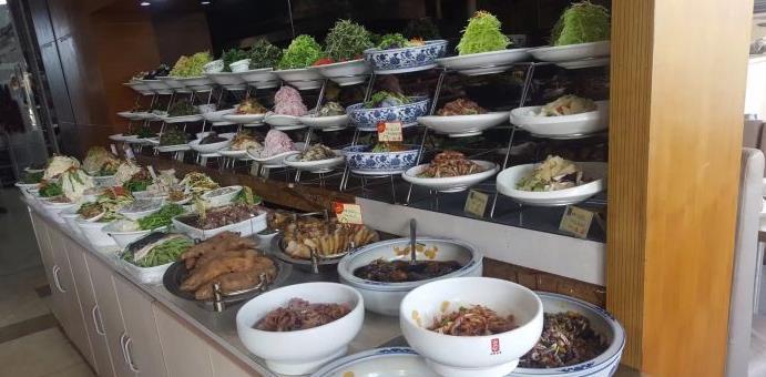 荣成市崖头四季尊品餐馆 - 星际高球联盟-中国精英人士高尔夫旅游度假实景