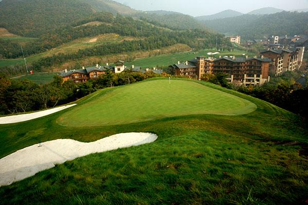 大连红旗谷·1球1晚 - 全国335座高尔夫球场实时预订-高球爱好者一站式订场平台