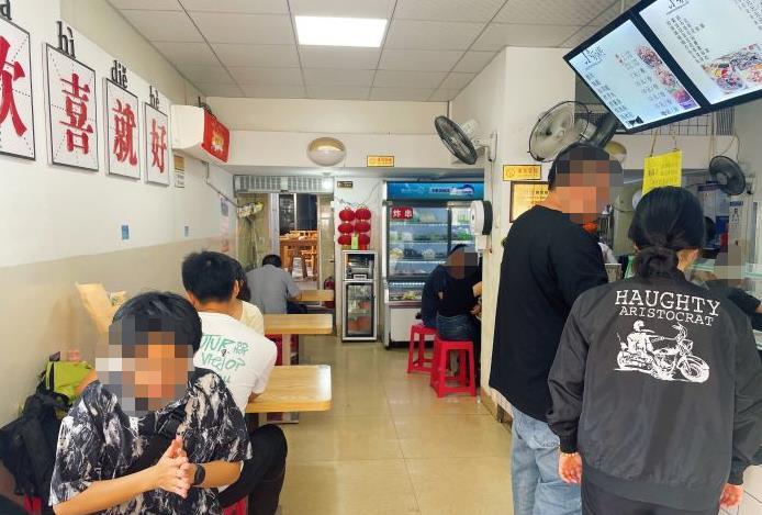 小厨娘小吃 - 高尔夫1球1晚特惠套票-星际高球联盟精选旅游套餐