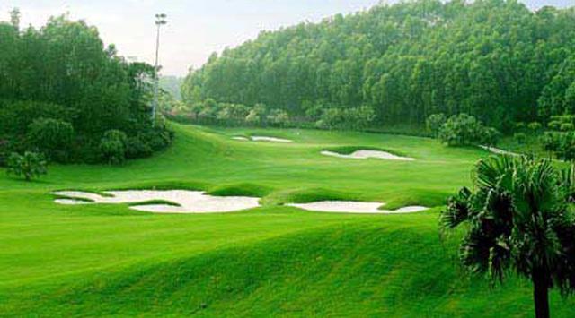 顺德均安/五邑蒲葵·2球1晚 - 全国335座高尔夫球场实时预订-高球爱好者一站式订场平台