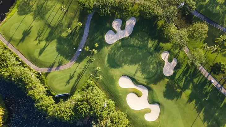 三亚亚龙湾·1球1晚 - 海口观澜湖高尔夫球场预订-海南高尔夫旅游攻略推荐